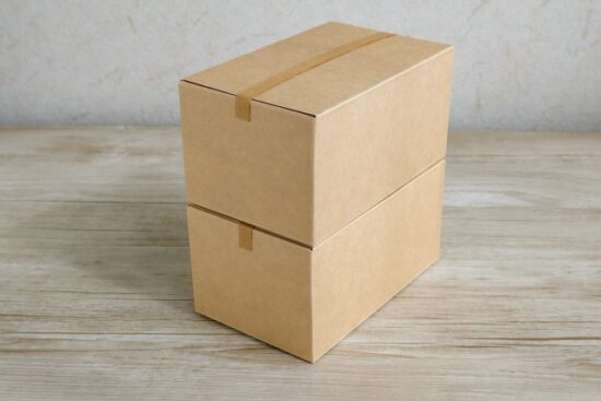 安心安全な荷物受け取り!宅配ボックスと置き配の違いとは?